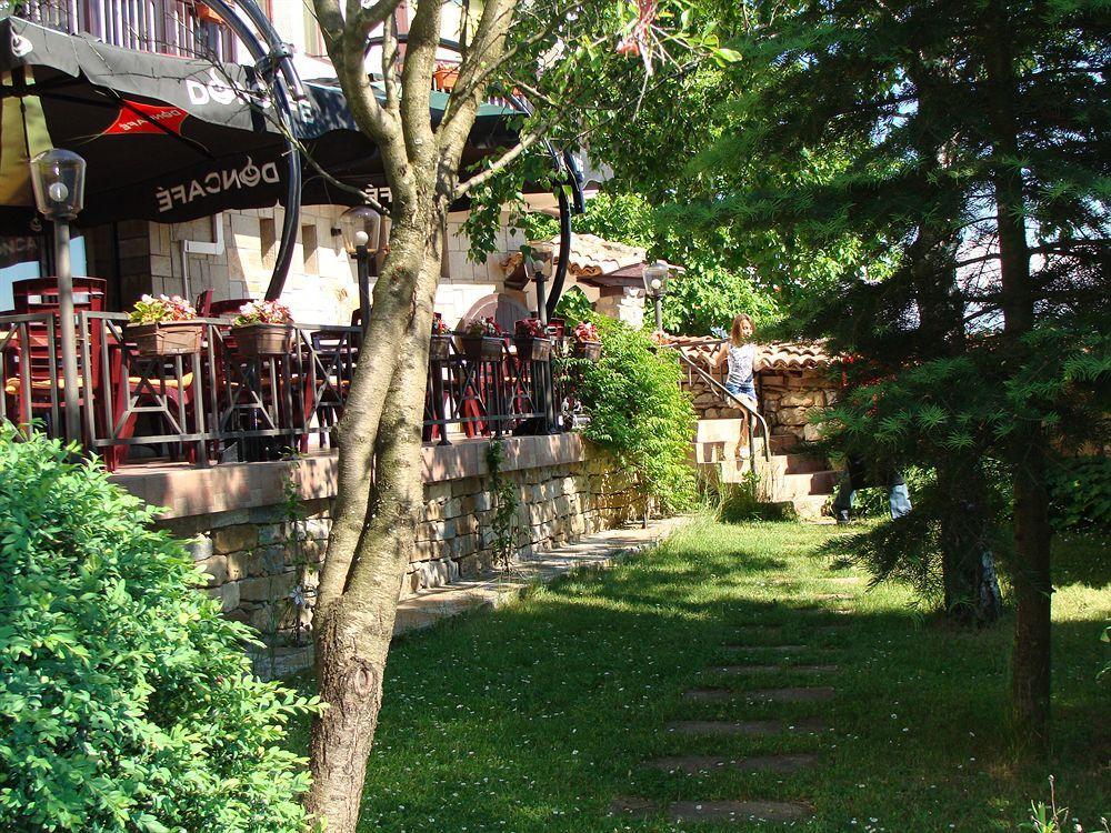 Hotel Elena Veliko Tarnovo Ngoại thất bức ảnh