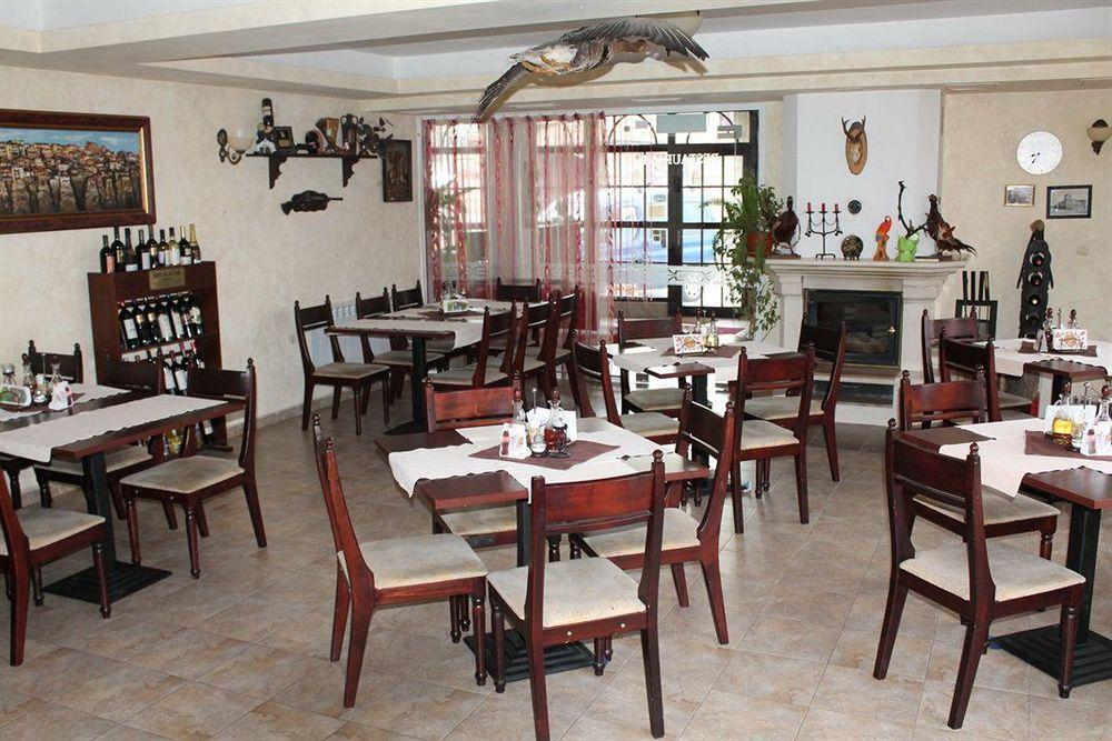 Hotel Elena Veliko Tarnovo Ngoại thất bức ảnh