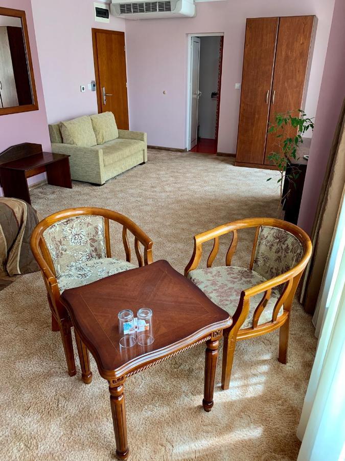 Hotel Elena Veliko Tarnovo Ngoại thất bức ảnh
